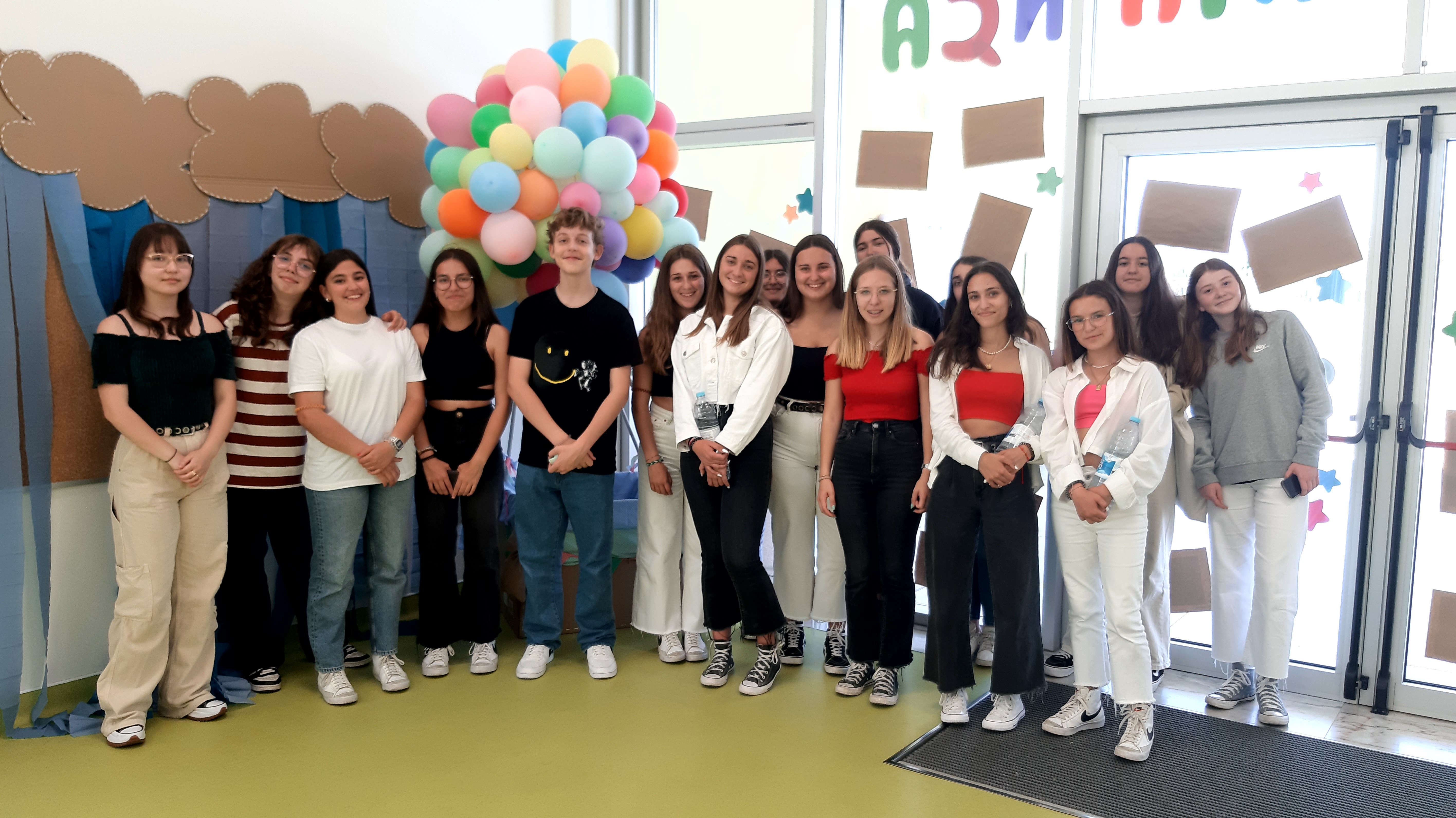 Alunos 7º B, 9º C e 10ª M
